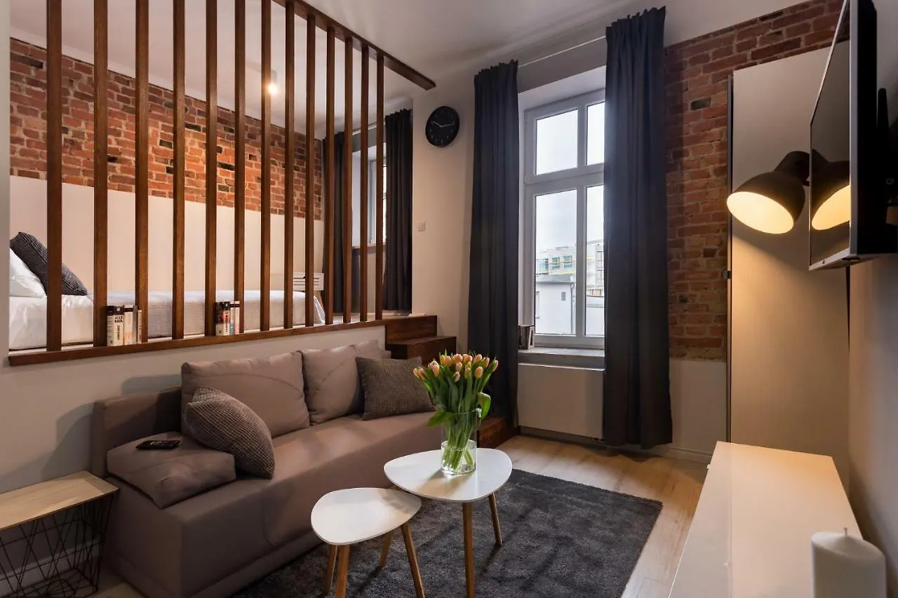Piękny Klasyczny Apartament w Centrum Poznania